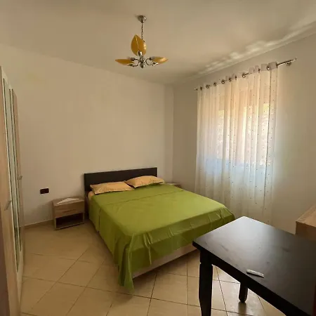 Laert's Hébergement de vacances Saranda